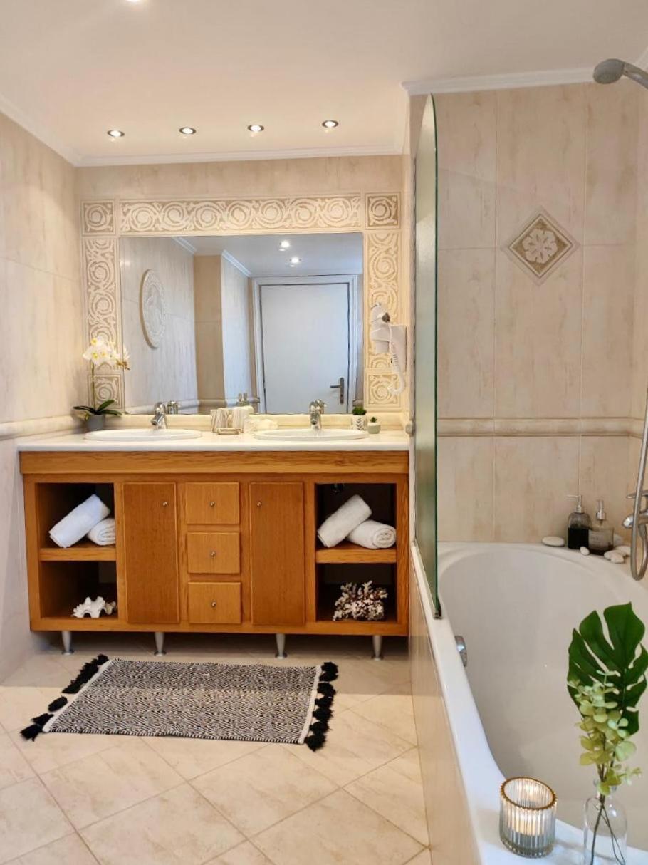 Theasis Apartments アダマス エクステリア 写真